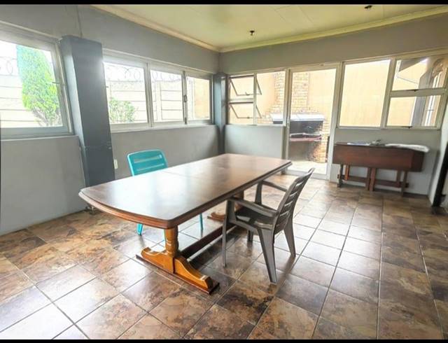 5 BEDROOM HOUSE FOR SALE IN LODEYKO